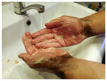 J4E21 ПАСТА ДЛЯ РУЧНОЙ МОЙКИ ДЛЯ МЕХАНИКИ 500 МЛ FV K