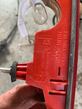 LAMPA SVĚTLO STOP CITROEN BERLINGO III TOYOTA PROACE 18-23