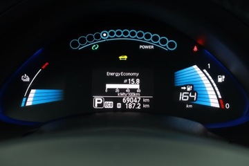 Nissan Leaf I Hatchback 5d Facelifting Elektryczny 109KM 2017 Nissan Leaf 30 kWh, SoH 76%, Salon Polska, zdjęcie 8