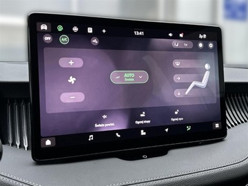 Skoda Superb III Kombi Facelifting 1.5 TSI 150KM 2024 Skoda Superb 1.5TSI 150KM Selection DSG l LED Matr, zdjęcie 22