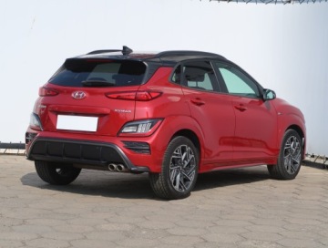 Hyundai Kona I Crossover Facelifting 1.6 T-GDI 198KM 2021 Hyundai Kona 1.6 T-GDI, Salon Polska, Serwis ASO, zdjęcie 4