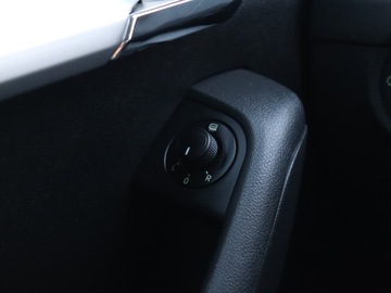 Skoda Octavia III Kombi Facelifting 1.5 TSI ACT 150KM 2018 Skoda Octavia 1.5 TSI, Salon Polska, zdjęcie 17