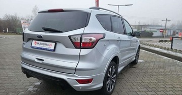Ford Kuga II SUV Facelifting 2.0 TDCi 150KM 2018 Ford Kuga ST-line 2.0 150Ps. 4x4 Bezwypadek 2018 2.0 Diesel 150KM, zdjęcie 16