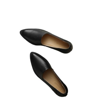 КОЖАНЫЕ ТУФЛИ НА ПЛОСКОЙ СТЕКЛИКЕ Miss