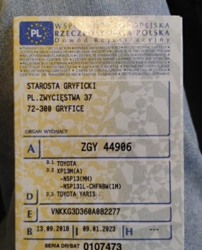 Toyota Yaris III Hatchback 5d Facelifting 2017 1.5 Dual VVT-iE 111KM 2018 Toyota Yaris 2018r, 1.5 Benzyna. Uszkodzony przod. 1.5 Benzyna 112KM, zdjęcie 20