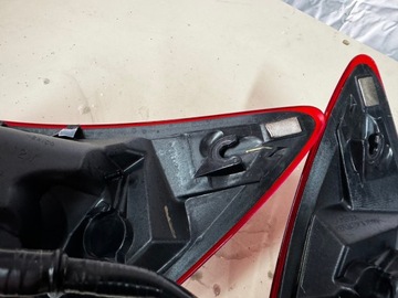 MAZDA2 DJ 14-20 ФОНАРЬ ЗАДНИЙ ПРАВЫЙ