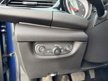 Opel Insignia II Sports Tourer Facelifting 1.5 Diesel 122KM 2021 Opel Insignia 1,5 Automat 122KM Bogate, zdjęcie 17