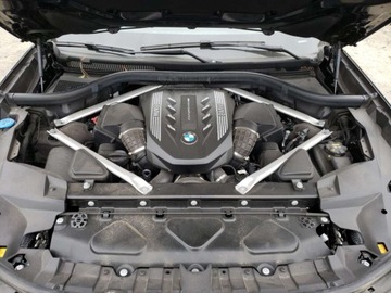 BMW X7 2022 BMW X7 M50I 2022 4.4l 4.4 Benzyna 523KM, zdjęcie 6