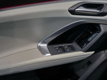 Audi 2025 AUDI Q5 TFSI quattro S line Sportback Suv 2.0 (204KM) 2025, zdjęcie 8