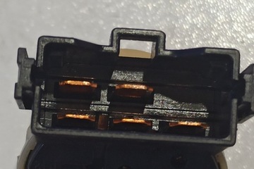 SPÍNACÍ SKŘÍŇKA MITSUBISHI GRANDIS (NA_W) IGNITIONLOCK 2.0L DIESEL 100KW 2006