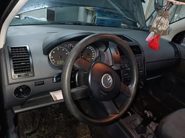 VW POLO 9N КОМПЛЕКТ РАДИО С ЦЕНТРАЛЬНОЙ РАМКОЙ КОНСОЛИ