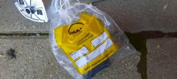 RĄCZKA ucwhyt DRZWI LEWY tapicerka MAN TGX TGS TGL