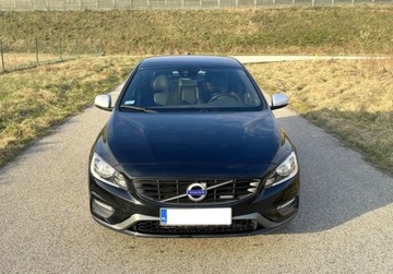 Volvo S60 II Sedan Facelifting 2.0 D3 136KM 2015 Volvo S60 S60 R-DESIGN 2.0 D 136 KM MBDB STAN..., zdjęcie 9