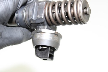НАСОС ИНЖЕКТОР 1.9 TDI 038130073AG SEAT VW SKODA ВПРЫСОК