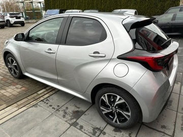 Toyota Yaris IV Hatchback Facelifting 1.5 Hybrid Dynamic Force 116KM 2025 Style 1.5 Hybrid 116KM | Podgrzewane fotele!, zdjęcie 3