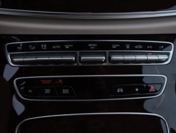 Mercedes Klasa E W213 Limuzyna Facelifting 3.0 E450 367KM 2022 Mercedes E E 450 4MATIC, Serwis ASO, 4X4, zdjęcie 12