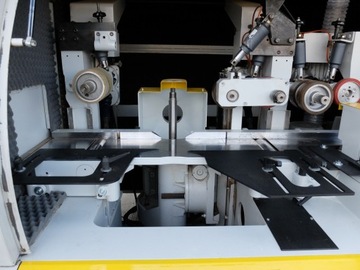 Четырехсторонний строгальный станок Leadermac Compact 723 32/22