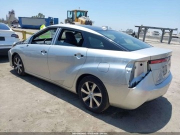 Toyota 2016 Toyota Mirai 2016 Toyota Mirai 4dr Sdn 2.0 Benzyna 247KM, zdjęcie 2