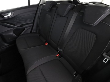 Ford Focus III Kombi Facelifting 2.0 TDCi 150KM 2018 Ford Focus GRATIS! Pakiet Serwisowy o wartości, zdjęcie 16