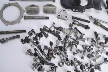 Болты крепления рамы YAMAHA FJR 1300 06-12