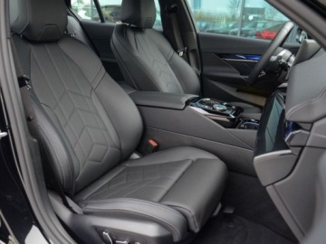 BMW Seria 5 G90-91 Touring 2.0 520d 197KM 2025 BMW Seria 5 BMW 520d xDrive Limuzyna 2.0 Diesel 197KM, zdjęcie 3