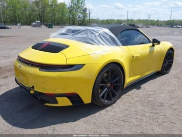 Porsche 911 992 2022 Porsche 911 CARRERA 4 GTS 2022, od ubezpieczalni 3.0 Benzyna 541KM, zdjęcie 4