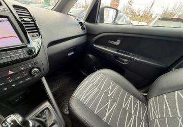 Kia Venga Mikrovan Facelifting 1.4 DOHC 90KM 2017 Kia Venga 1,4DOHC 2017rok PL Salon Serwisowany FV-marza 1.4 Benzyna 90KM, zdjęcie 24