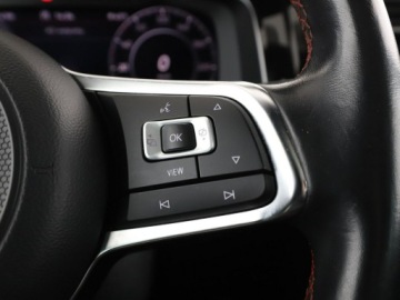 Volkswagen Golf VII GTI 3d Facelifting 2.0 TSI 245KM 2019 Volkswagen Golf full LED skóra el. sterowane, zdjęcie 33