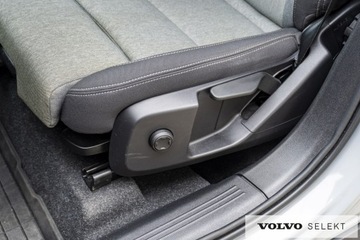 Volvo XC40 Crossover Facelifting 2.0 B4 197KM 2024 Volvo XC 40 Volvo XC40 B4 197KM FV23% - Gwaranacja, zdjęcie 15