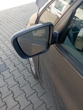 KIA VENGA FACELIFT ZRCÁTKO LEVÉ ELEKTRICKÉ D5