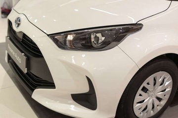 Toyota 2021 Toyota Yaris Hybrid 1.5 Active 1.5 Hybryda 92KM, zdjęcie 13