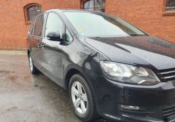 Volkswagen Sharan II Van 2.0 TDI-CR BMT 170KM 2011 Volkswagen Sharan Bi-Xenon LED Kamera GetHelp 2.0 Diesel 170KM, zdjęcie 1