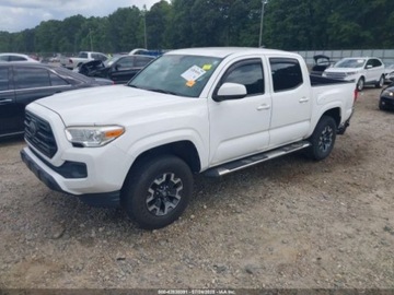 Toyota Tacoma II 2018 Toyota Tacoma Tacoma sr 2018 2.7 Benzyna 159KM, zdjęcie 1