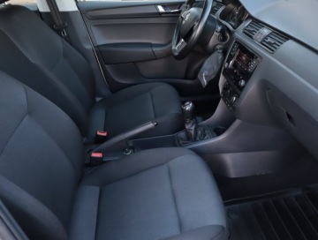 Skoda Rapid II Liftback Facelifting 1.0 TSI 110KM 2019 Skoda Rapid 1.0 TSI, Salon Polska, Serwis ASO, zdjęcie 8