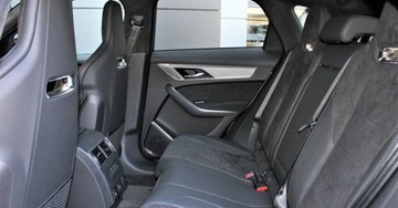 Jaguar F-Pace SVR Facelifting 5.0P V8 550KM 2022 Jaguar F-Pace F-Pace MY22 5.0 V8 SC 550 PS AWD Auto SVR 5.0 Benzyna 550KM, zdjęcie 6