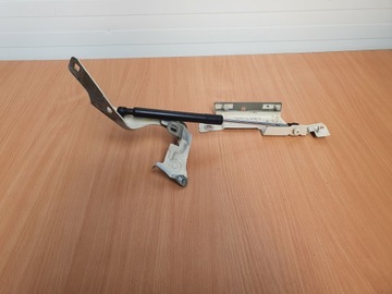 КРОНШТЕЙН ПЕТЛИ КАПОТА 654011593R RENAULT CAPTUR I