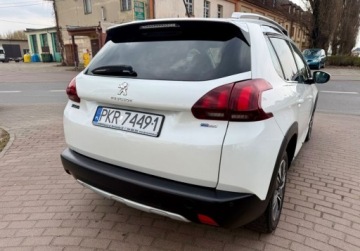 Peugeot 2008 I SUV Facelifting 1.2 PureTech 110KM 2017 Peugeot 2008 1.2 T NAVI Ledy Panorama dach 1.2 Benzyna 110KM, zdjęcie 17