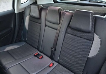 Peugeot 2008 I SUV Facelifting 1.6 BlueHDi 99KM 2018 Peugeot 2008 Peugeot 2008 1.6 BlueHDi Style 1.6 Diesel 100KM, zdjęcie 19