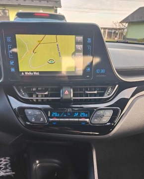 Toyota C-HR I Crossover 1.2L Turbo 116KM 2018 Toyota C-HR Toyota C-HR 2018r 1.2 116 KM Skrzynia Manualna stan BDB 1.2, zdjęcie 16