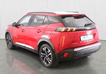 Peugeot 2008 II e-SUV Elektryczny 50kWh 136KM 2022 Peugeot 2008 e-2008 Allure 2022 fV23 Elektryczny 136KM, zdjęcie 3