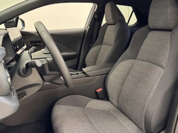 Toyota C-HR II 2025 Od ręki - Style 2.0 Hybrid AWD 180KM | Podgrzewane fotele!, zdjęcie 4