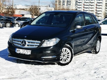Mercedes Klasa B W246 Sports Tourer 200 BlueEFFICIENCY 156KM 2015 MERCEDES B200 Automat, CNG, W246 Sports Tourer 200 BlueEFFICIENCY 156KM, zdjęcie 2
