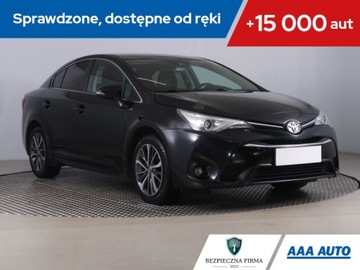 Toyota Avensis 2.0 D-4D, Salon Polska