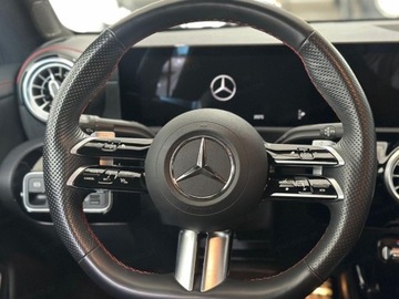 Mercedes CLA C118/X118 Coupe Facelifting 1.3 200 163KM 2025 MERCEDES-BENZ CLA 200 AMG Line Sedan 1.3 (163KM) 2025, zdjęcie 6