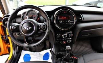 Mini One II 2015 MINI ONE 1.2 i Podgrzewane fotele Tempomat 1 rok gwarancji w cenie, zdjęcie 17