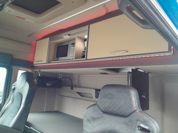 Полная кабина MAN TGX EURO 6 2019 LIFT XLX INDIVIDUAL TV/SKIN