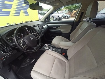 Mitsubishi Outlander III 2014 Mitsubishi Outlander Hybryda Plug-in + LPG, zdjęcie 6