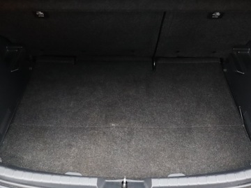 Toyota Yaris III Hatchback 5d Facelifting 2017 1.5 Dual VVT-iE 111KM 2018 Toyota Yaris 1.5 Dual VVT-i, Salon Polska, zdjęcie 13