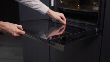 Компактная духовка Teka HLC 8440 C Hydroclean ECO с функцией микроволновой печи