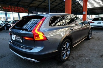 Volvo V90 II Kombi 2.0 D5 235KM 2019 Volvo V90 Cross Country I-wł Kraj Bezwypad FV23%, zdjęcie 4